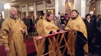10 декабря священство и клирос Иоанно-Предтеченского собора совершили молебен перед ковчегом с мощами Святителя Крымского Луки (Войно-Ясенецкого)